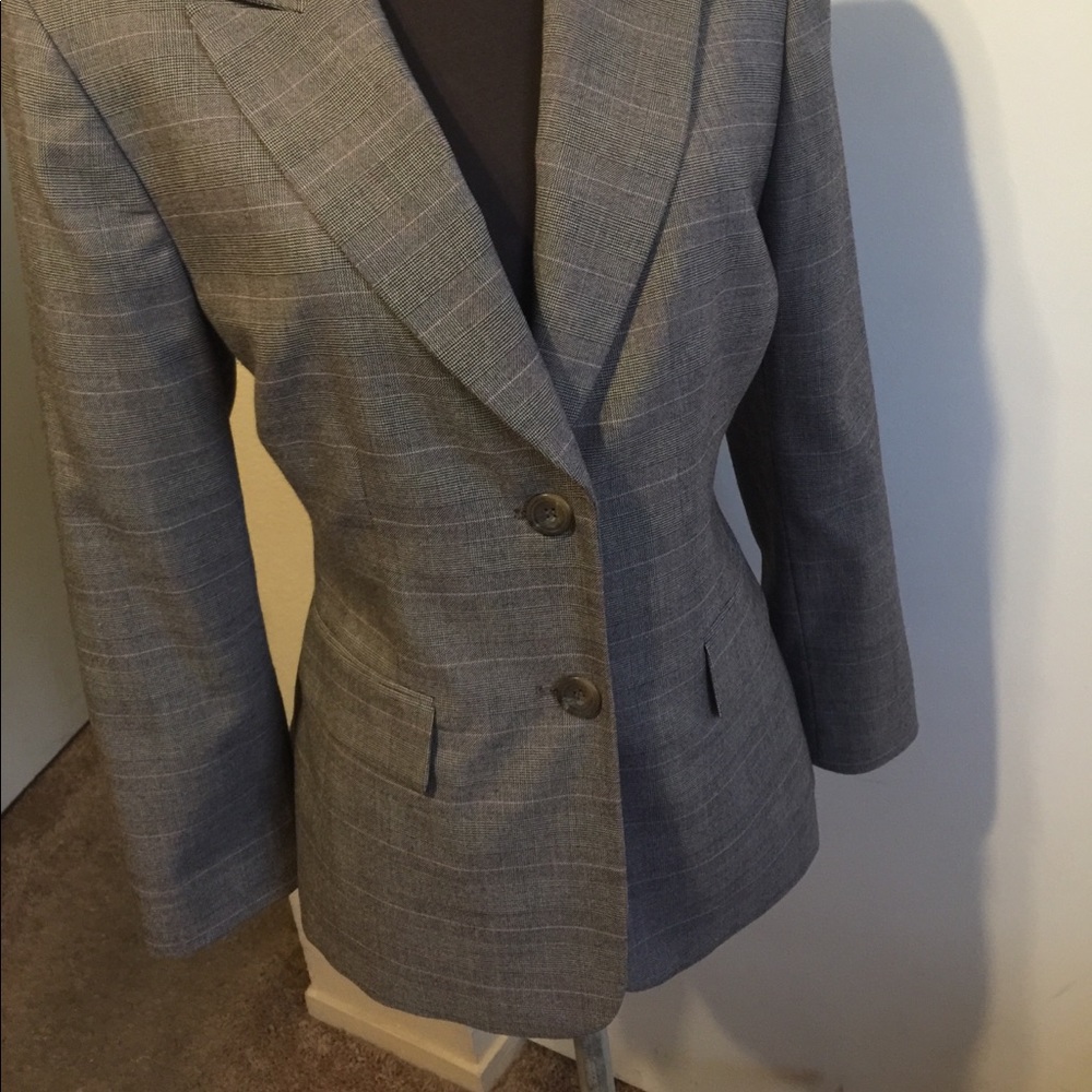 Suit jacket